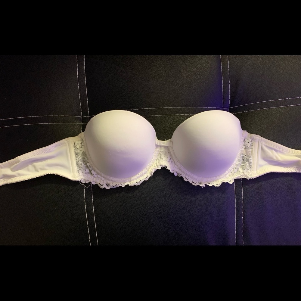 Strapless push-up bra